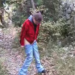 Pinkeln im Freien