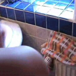 Intimrasur unter der Dusche!