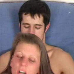Geiles Paar voll in Fahrt! Privates Sexvideo!